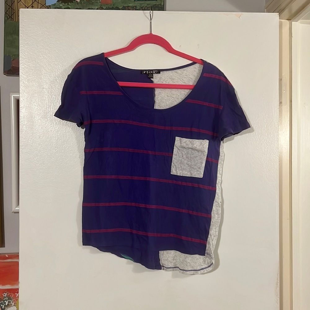 Volcom cap sleeve tee